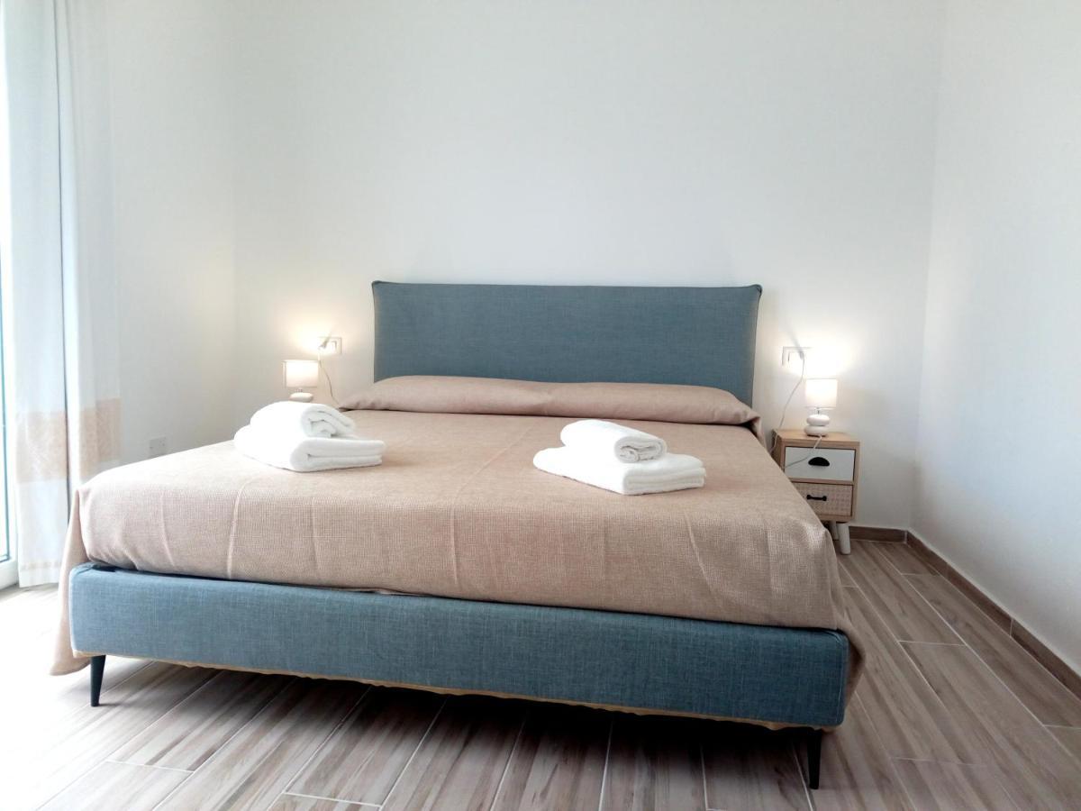 Flamingo Guest House- Rooms オルビア エクステリア 写真