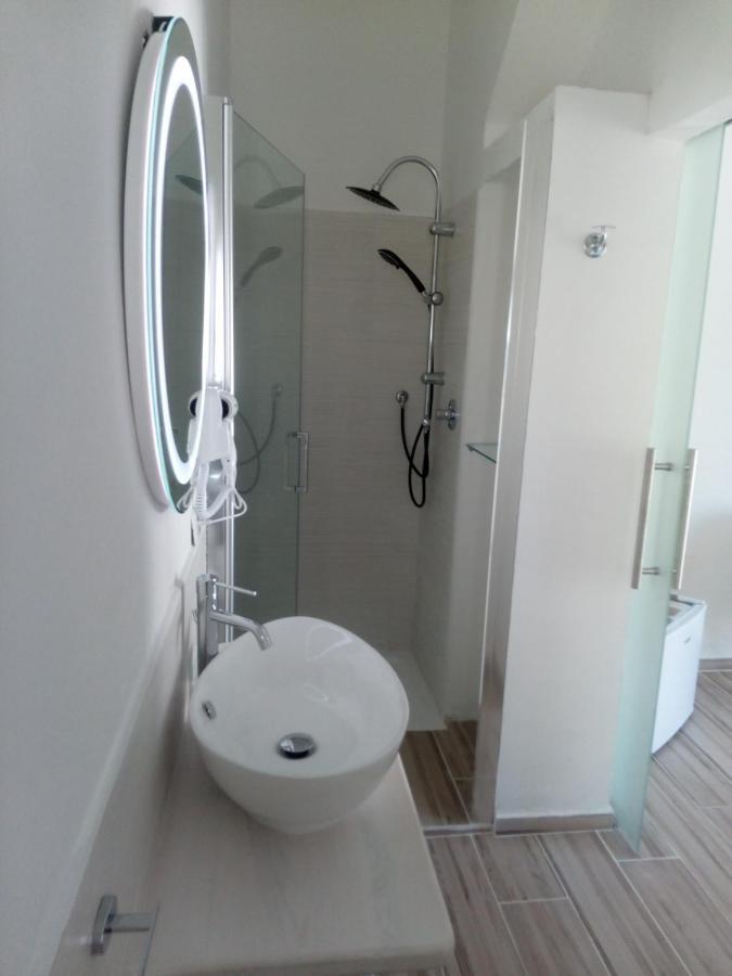 Flamingo Guest House- Rooms オルビア エクステリア 写真
